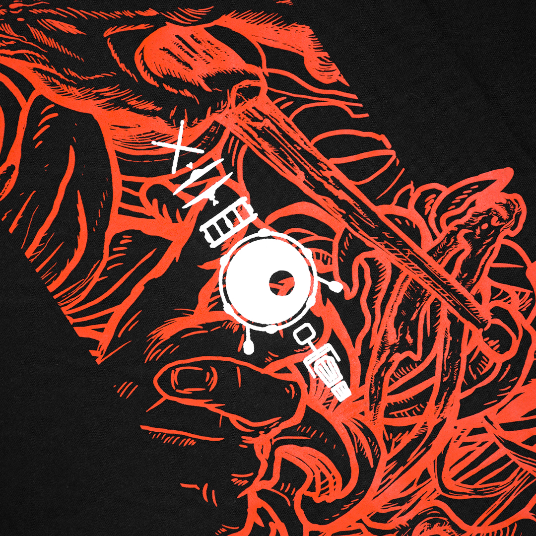 Crimson Hand Oversize Black - Image 6